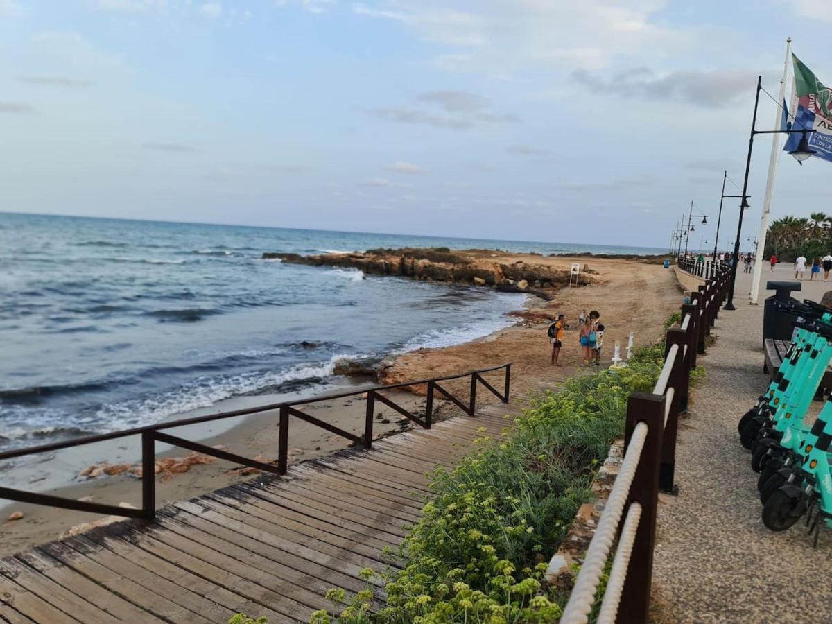 Olas 2 * Torrevieja